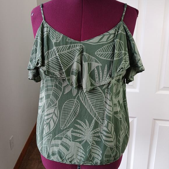 Old Navy Ruffled Cold Shoulder Cami Top XL green palm adjustable straps tropical - Picture 6 of 15